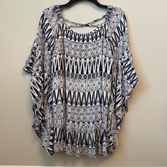 Ali Miles Butterfly Sleeve Scoop Neck Top Ikat Print Blue White Flowy Boho Sz L - Picture 1 of 11